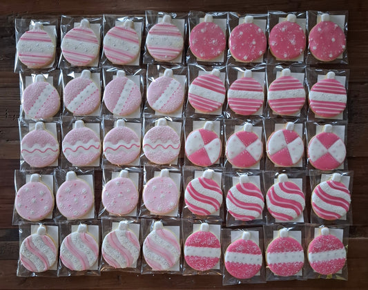 ICED CHRISTMAS BAUBLE COOKIES
